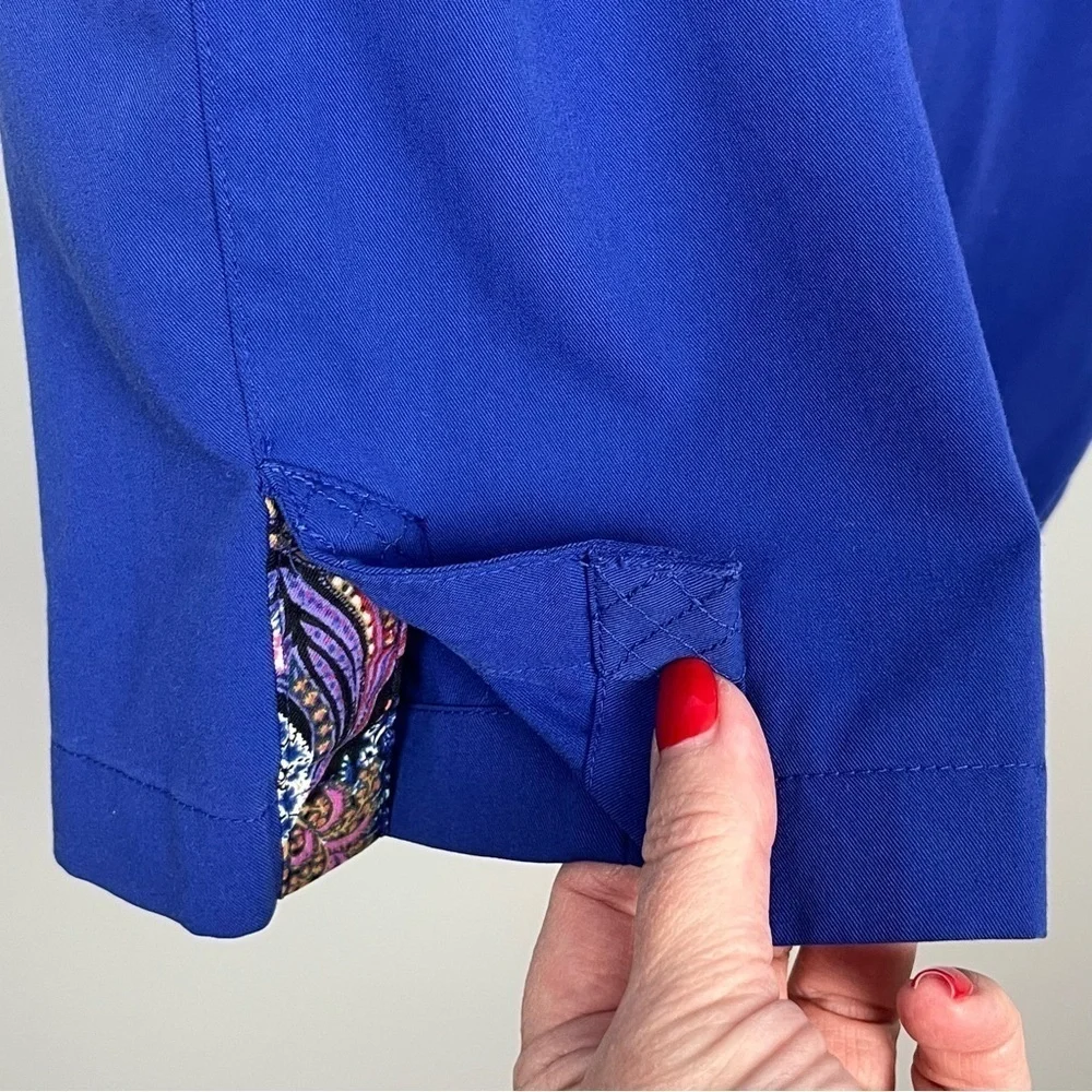 Vera Bradley blue elastic waist pullon scrub pants, medium petite.